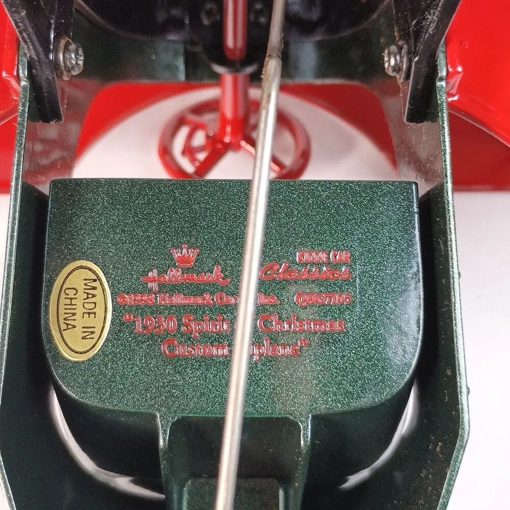 1998 Hallmark Kiddie Car Classics 1930 Spirit of Christmas Die-Cast Miniature